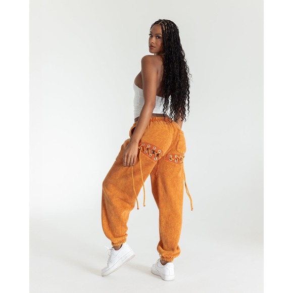 Samaria Leah Aspen Sweats SpiceOrange Wash Jogger Sweatpants Lace-Up Back Detail - Picture 1 of 10